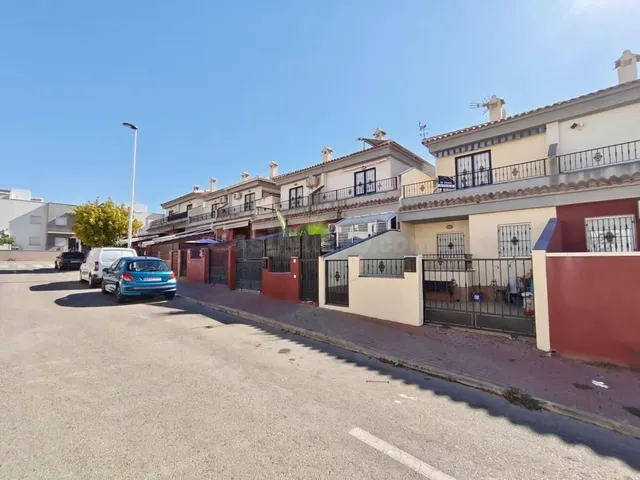 Casa 3 habitaciones 95m² en venta - Aguas Nuevas — 3