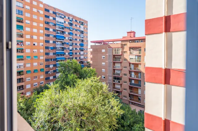 GRAN PISO EN VENTA REFORMADO — 43