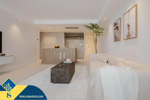 INCREÍBLE APARTAMENTO A PIE DE PLAYA, TOTALMENTE REFORMADO! — 9