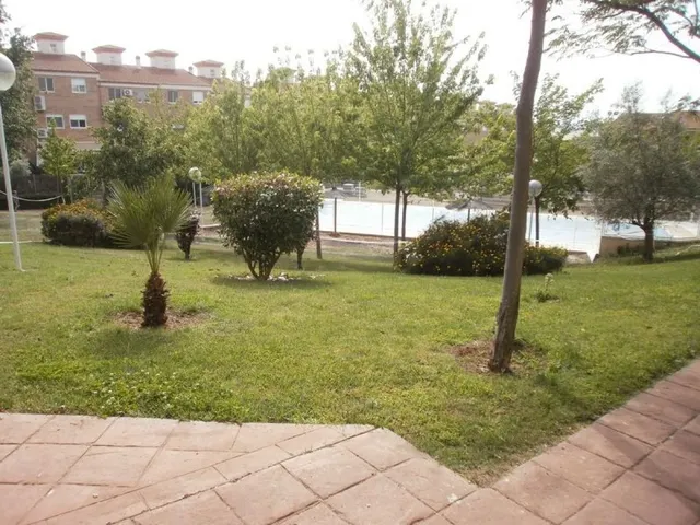 Piso en MACONDO  - Residencial con Piscina en Cáceres Capital — 24