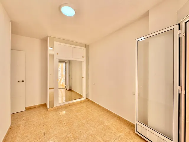 moderno apartamento en el corazón de torrevieja — 22