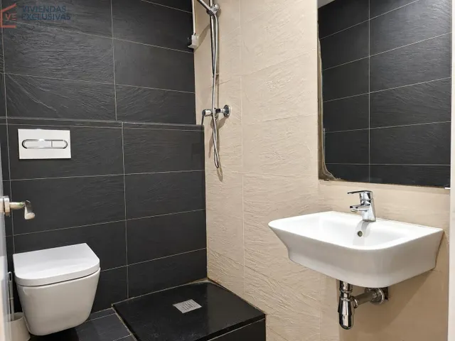 Espacio de oficinas con 110m2 en Zona Centro - Eixample-  Gran Via CC — 14
