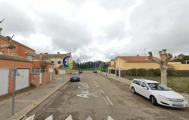 Casa-Chalet en Venta en Simancas Valladolid