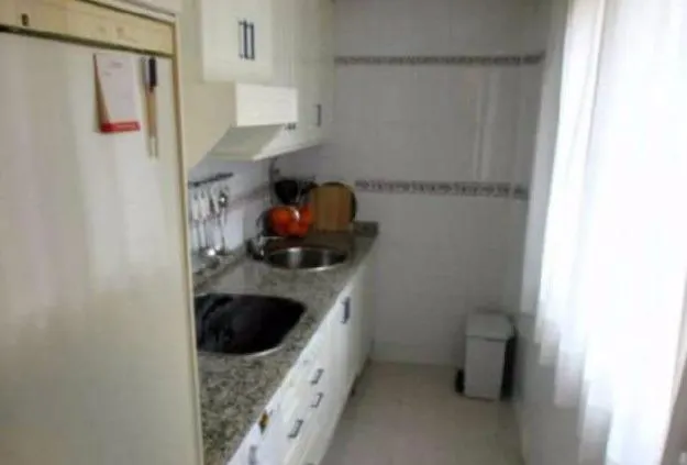 PISO EN EL CENTRO CON 2 DORMITORIOS, BAÑO, TRASTERO — 7
