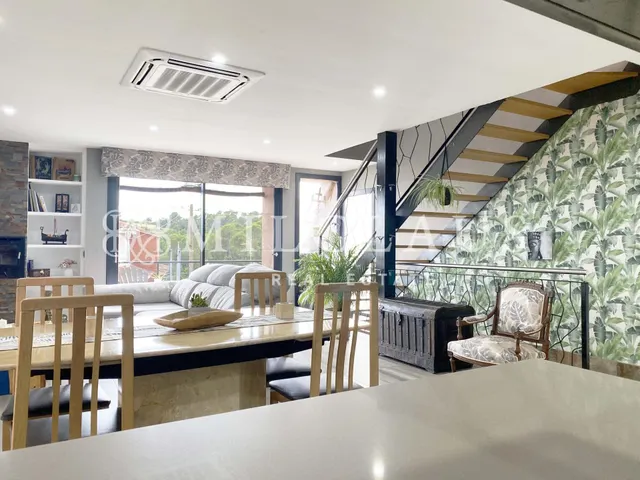 Casa o chalet independiente en venta en Calle d'Enric Morera — 44