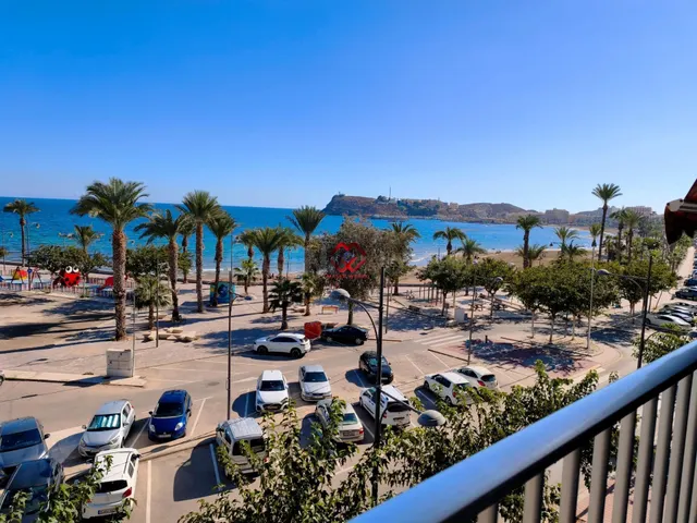 UN SUEÑO POSIBLE PARA TI, PISO EN PRIMERA LINEA DE PLAYA CON - foto 3