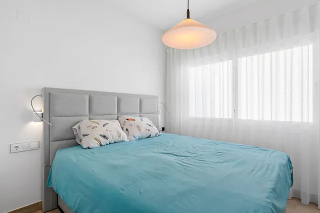 Villa 3 habitaciones 104m² en venta - Pueblo — 18