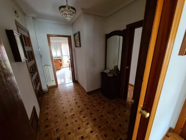SEAMPLIO PISO EN EL CENTRO DE VALENCIA, SALÓN, COCINA, 4 HAB., 2 BAÑOS, TRASTERO Y GARAJE. — 6