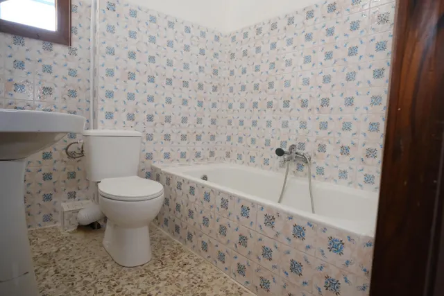 Piso en planta segunda en alquiler en casas ibañez — 28