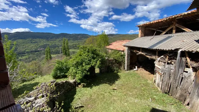 Gran Casa  para rehabilitar en pueblo tranquilo del pirineo — 47