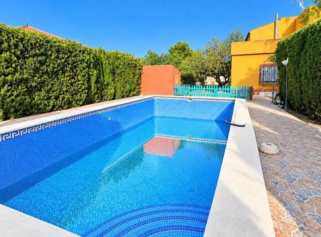 Villa independiente con piscina en Montepinar – Orihuela — 20