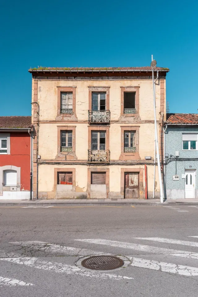 EN VENTA CASA EN LANGREO