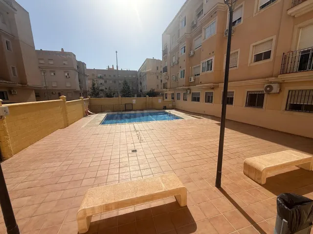 Se vende piso de 3 dormitorios y 2 baños en Villa Inés, con  - foto 2