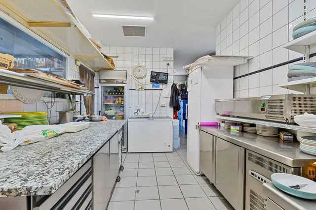 Restaurante 100m² en venta - Centro — 16