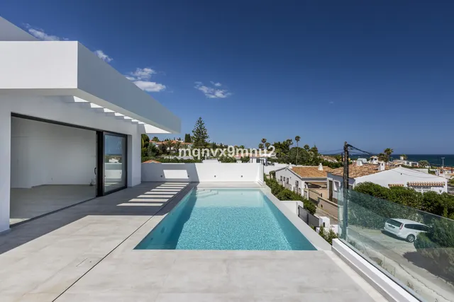 Chalet 3 habitaciones 230m² en venta - Riviera del sol - foto 2