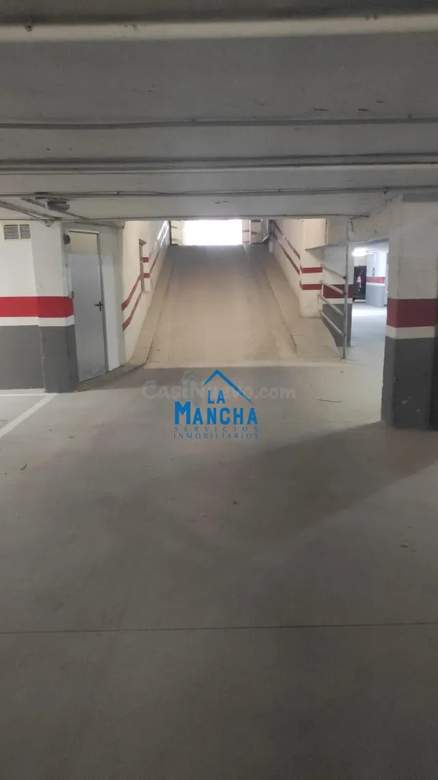 INMOBILIARIA LA MANCHA VENDE PLAZA DE GARAJE ZONA CARRETAS/P - foto 2