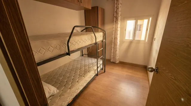 Casa a la venta en el centro de Calella con amplia terraza y múltiples posibilidades — 11