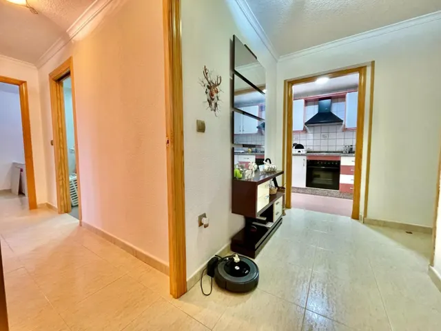 Piso exterior de 3 dormitorios en Miralbaida – Listo para entrar a vivir — 31