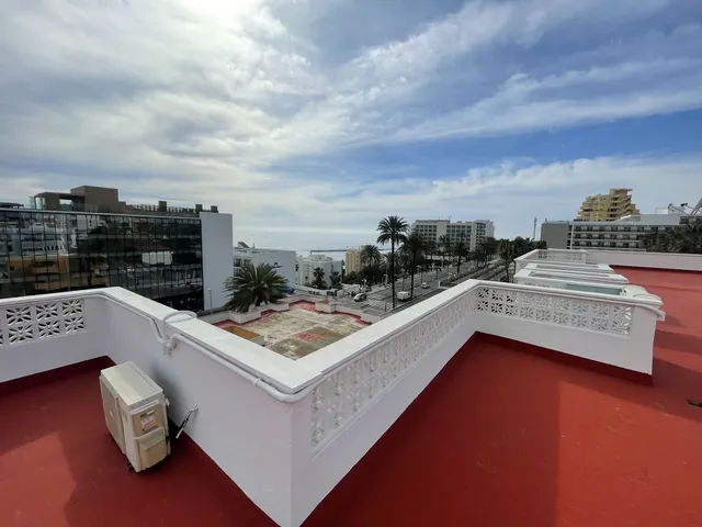 Ático 2 habitaciones 52m² en venta - Centro — 28