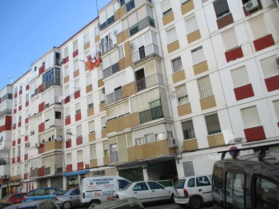 Venta de Vivienda en Huelva. Activo Inmobiliario sin Posesión/ Alquilado / No se Puede Visitar