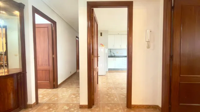 Piso de 4 Dormitorios con Terraza Esquinera de 35 m2 - Centro Villa — 13