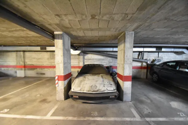 Plaza de párquing en venta coche pequeño - foto 3