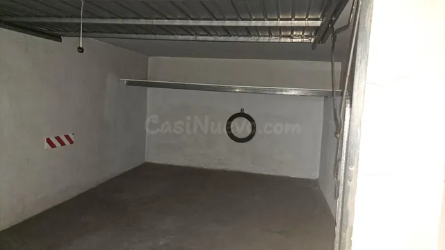 ALQUILER DE GARAJE CERRADO ZONA GERMANIAS