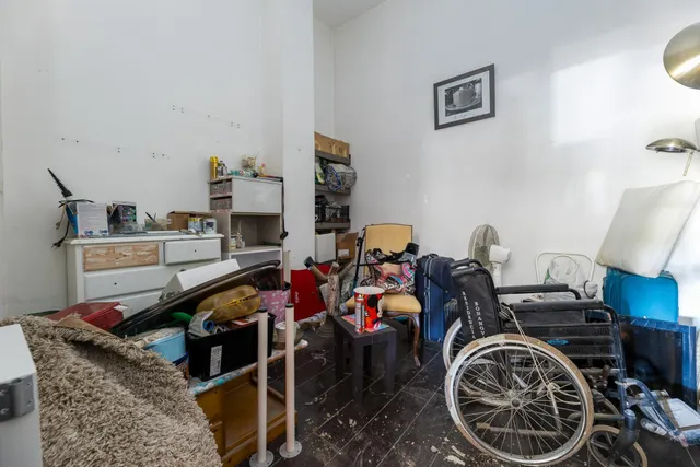Local en venta — 18