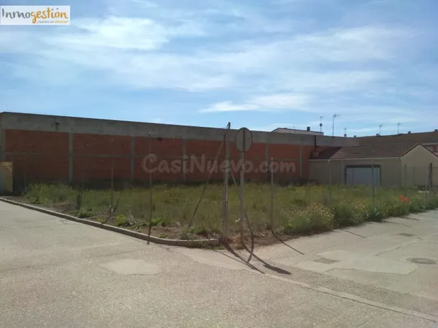 SOLAR URBANO EN TUDELA DE DUERO