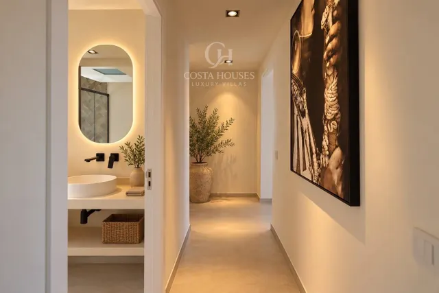 Villa arbela · luz, vida exterior y vistas abiertas al montgo en javea — 10