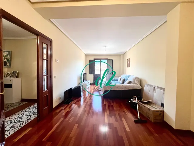 SE VENDE AMPLIO PISO EXTERIOR SEMINUEVO CON PLAZA DE GARAJE  - foto 5
