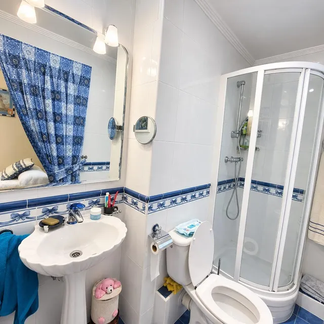 Inmobiliaria indautxu vende en doctor areilza piso exterior con terraza — 13