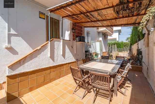🏡 Tu refugio en la Urbanización Cortijo de la Luz — 7