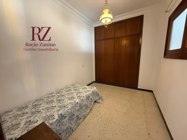 Piso de 5 dormitorios en el corazón de Cartaya — 11