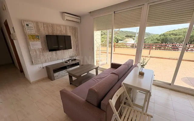 Espectacular ático en venta con gran terraza en Los caños de