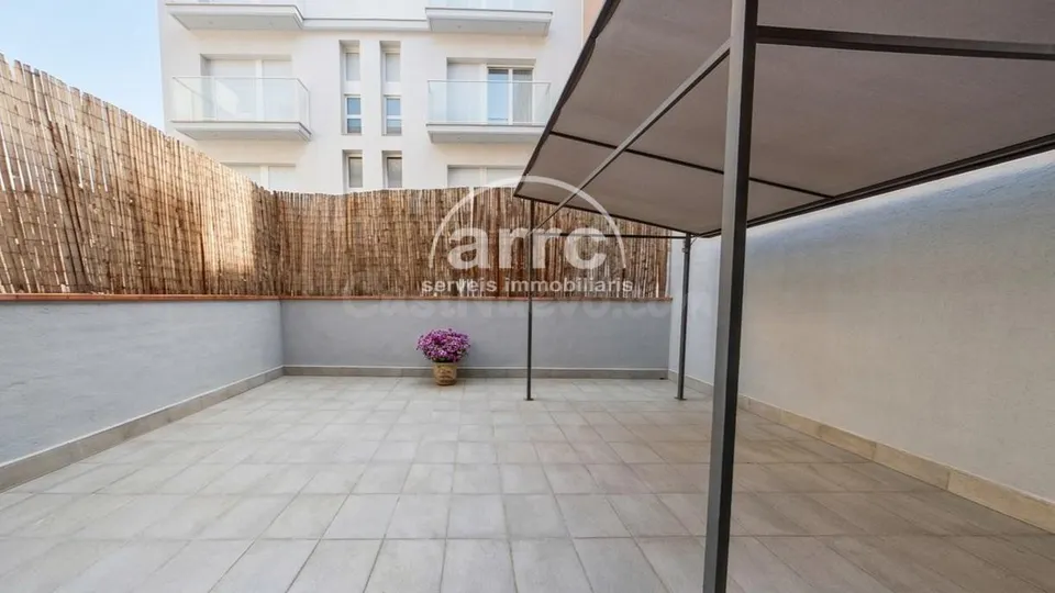 PISO SEMI NUEVO EN MASNOU