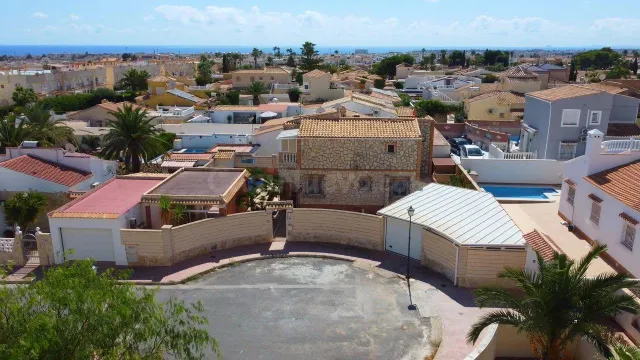 🏡 Oportunidad única en Orihuela Costa – La Florida — 4