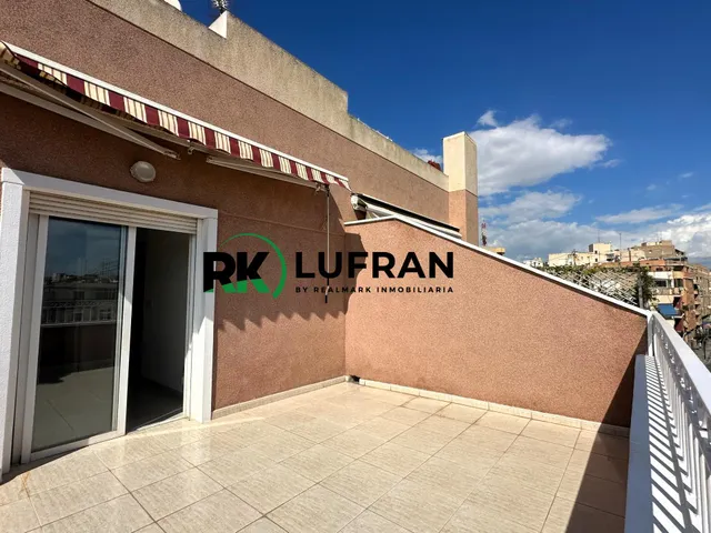 ÁTICO A LA VENTA CON VISTAS AL CASTILLO EN AVENIDA JIJONA - ALICANTE — 10