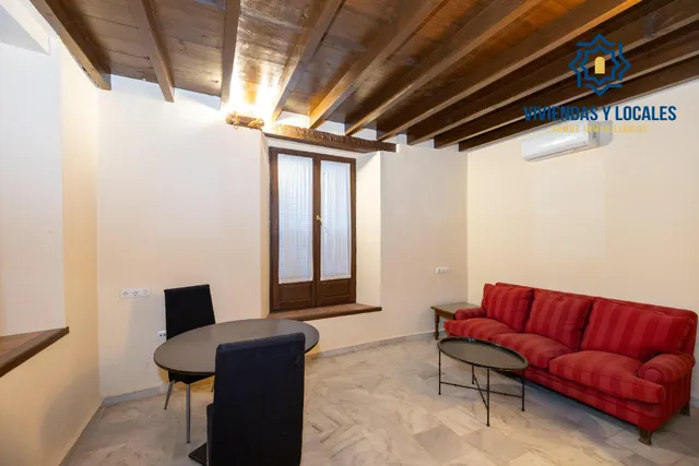 Barrio del Realejo. Precioso apartamento de un dormitorio y un baño junto al Campo del Príncipe. — 3