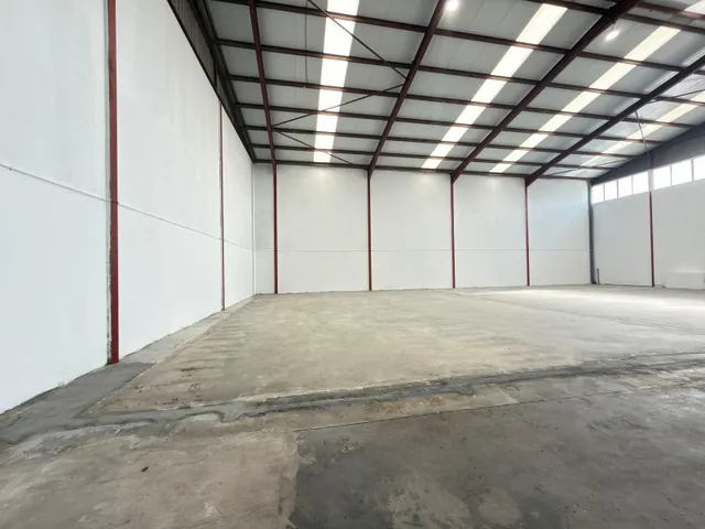 ¡Oportunidad Única! Nave Industrial de 500 m2 en Avda. de Sa - foto 5