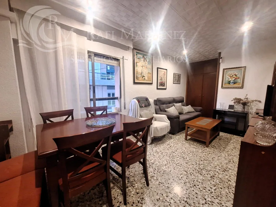 Piso en san blas, amueblado, para entrar a vivir