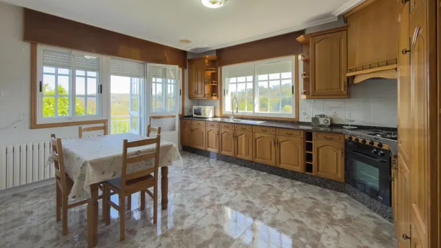Tu finca privada con vistas infinitas: 308 m2 de vivienda y casi 3 hectáreas de terreno — 12