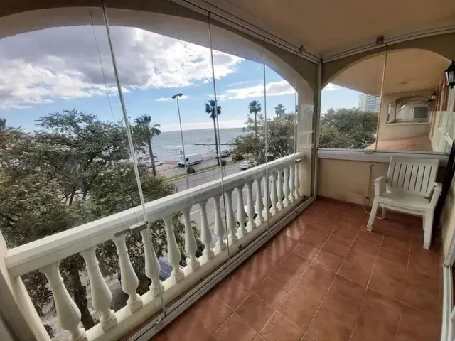 Atico en venta en 1a linea de playa, Torrequebrada Costa - foto 2