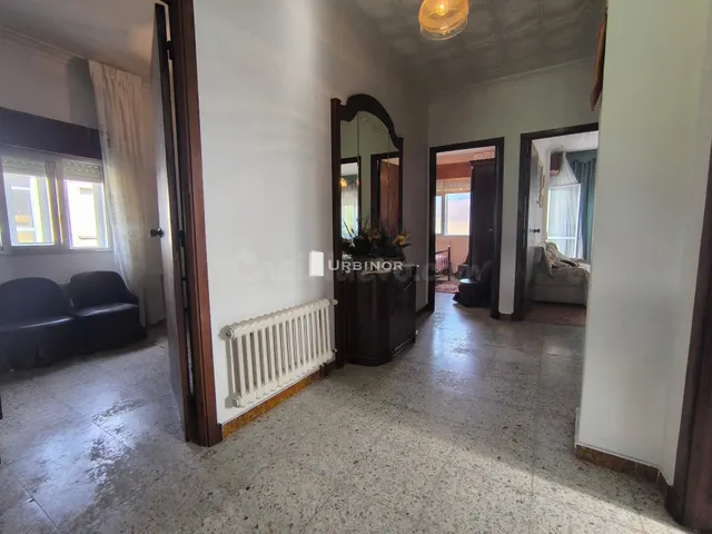 Casa de piedra independiente con finca cerrada, nave y vista - foto 3