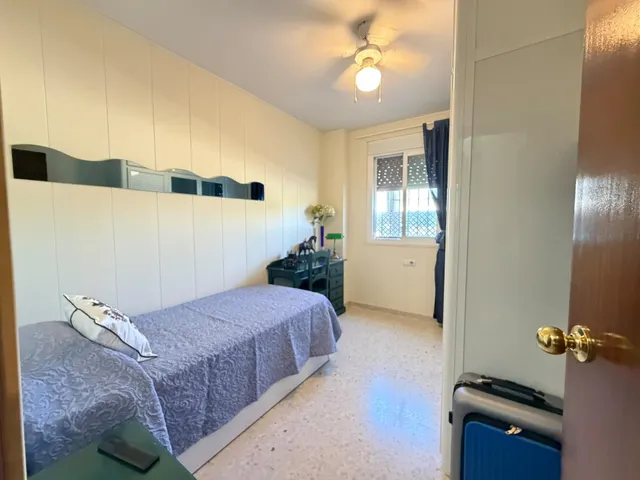 Ideal piso en puertas del sur, en urbanización privada con piscina — 32