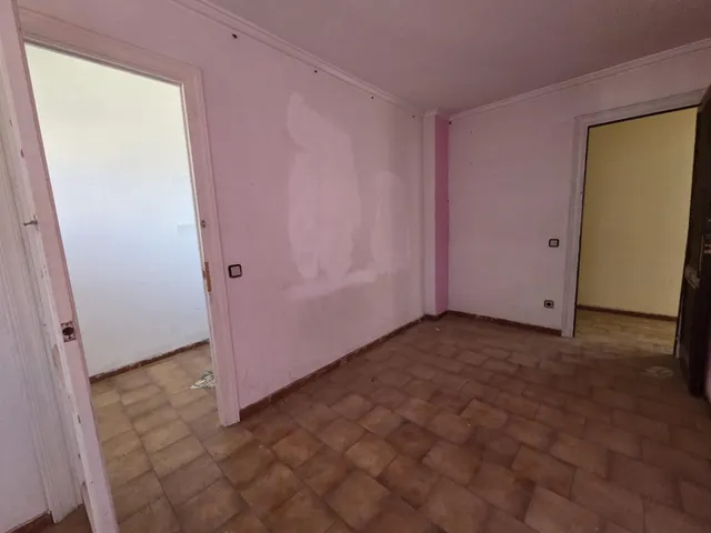 Vivienda para reformar con muchas posibilidades en Petrer — 9