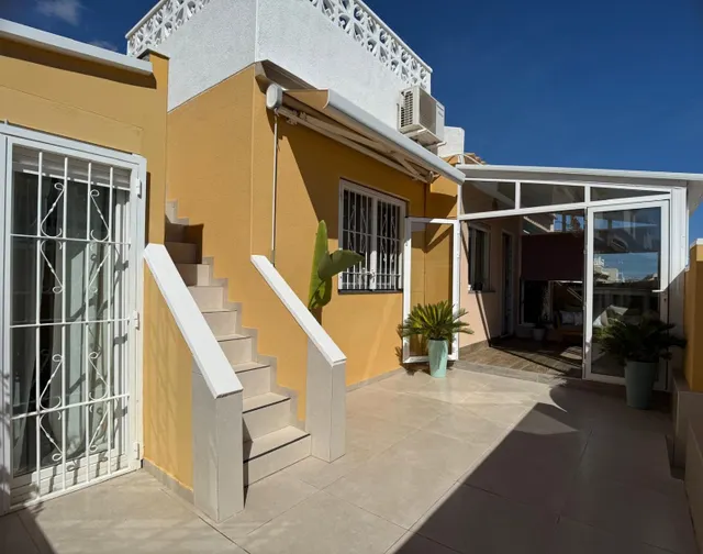 Villa 3 habitaciones 100m² en venta - Lomas de Cabo Roig - foto 5