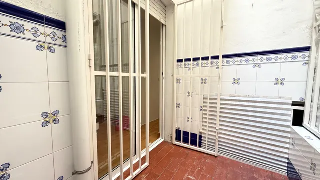 APARTAMENTO JUNTO A LA PLAZA CIRCULAR — 25
