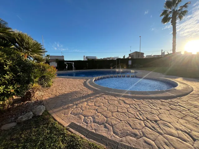 Vivienda soleada en Orihuela Costa — 38