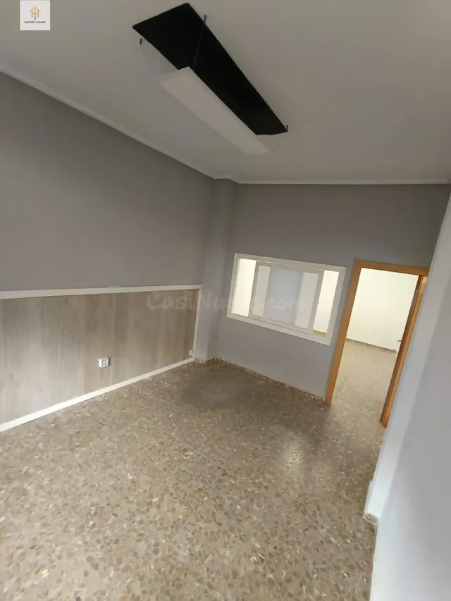 OPORTUNIDAD ÚNICA EN PLENO CENTRO DE CÁCERES! LOCAL COMERCIA - foto 5
